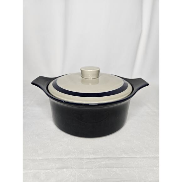 Vintage Celebrity Lexington Round 2 Quart Stoneware Casserole Dish Lid Blue - Picture 1 of 13